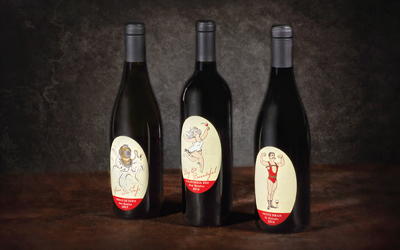 3 Bottles Dark Product Photography for Wargin Wines